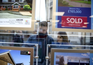 House price inflation slows as demand cools: Zoopla house prices first time buyer first-time ftb price sold